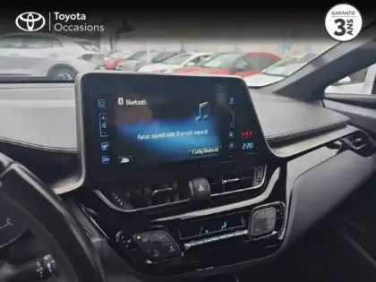 Photo 14 Toyota C-HR  122h Design 2WD E-CVT RC18