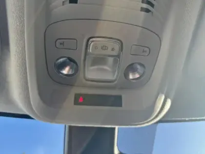 Photo 24 Citroën C3 Aircross  PureTech 110 S&S BVM6 Shine