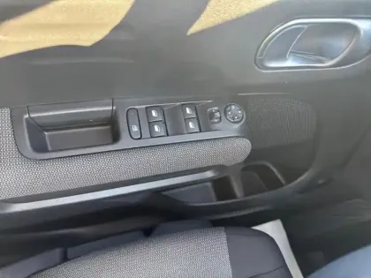 Photo 19 Citroën C3 Aircross  PureTech 110 S&S BVM6 Shine