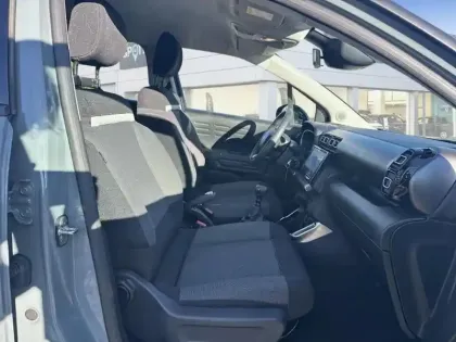 Photo 8 Citroën C3 Aircross  PureTech 110 S&S BVM6 Shine