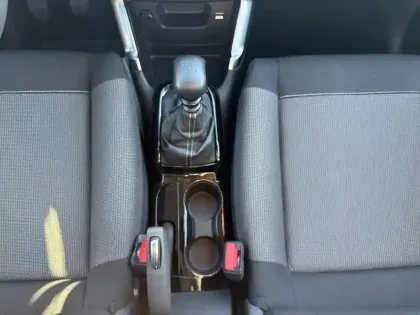 Photo 23 Citroën C3 Aircross  PureTech 110 S&S BVM6 Shine