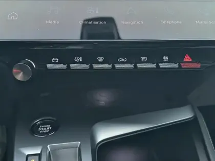 Photo 12 Peugeot 308  PHEV 180 e-EAT8 GT