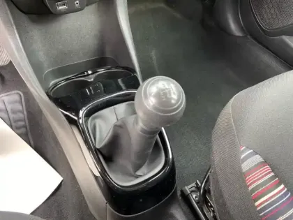 Photo 23 Citroën C1  Airscape VTi 72 S&S Feel