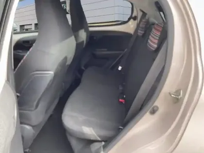 Photo 22 Citroën C1  Airscape VTi 72 S&S Feel