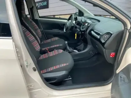 Photo 8 Citroën C1  Airscape VTi 72 S&S Feel