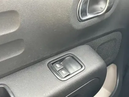 Photo 19 Citroën C3 Gén. III Ph2 Feel Pack 5