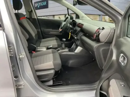 Photo 8 Citroën C3 Aircross  BlueHDi 100 BVM5 Shine