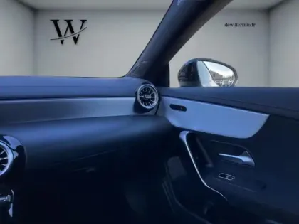 Photo 9 Mercedes CLA  250 e Coupé AMG Line