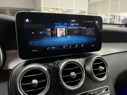 Photo 19 Mercedes Classe GLC GLC 300de 4MATIC SUV AMG Line