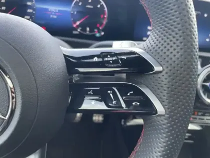 Photo 18 Mercedes Classe A Gén. IV (W177) Ph2 AMG Line 5