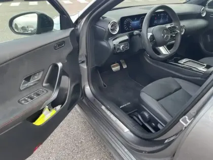 Photo 15 Mercedes Classe A Gén. IV (W177) Ph2 AMG Line 5