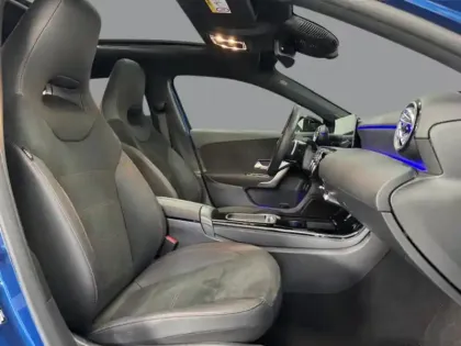 Photo 17 Mercedes Classe A 250 e Hybrid EQ AMG Line