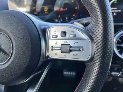 Photo 16 Mercedes CLA  200 d Shooting Brake AMG L