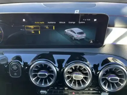 Photo 18 Mercedes CLA  200 d Shooting Brake AMG L