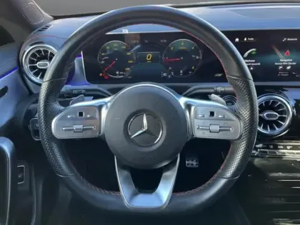 Photo 13 Mercedes CLA  200 d Shooting Brake AMG L