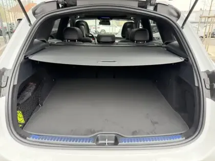 Photo 16 Mercedes Classe GLC GLC 220 d 4MATIC AMG Line