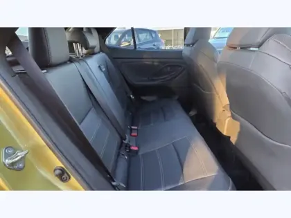 Photo 10 Toyota Yaris Hybride 116h Premiere AWD