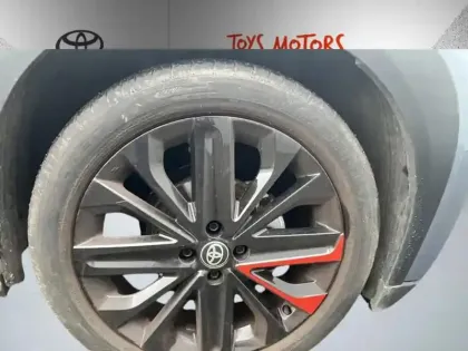 Photo 13 Toyota Aygo 1.0 VVT-i 72 Undercover - S-CVT