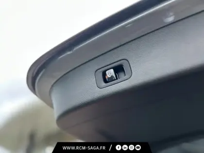 Photo 8 Mercedes Classe GLC SUV 300 e Hybrid 313ch AMG Line 4Matic 9G-Tronic