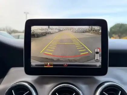 Photo 18 Mercedes CLA 220 d SB Fascination