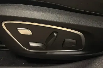 Photo 20 Renault Austral E-Tech full hybrid 200 GSR2 Iconic esprit Alpine