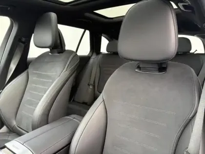 Photo 30 Mercedes Classe C 300 e Hybrid EQ AMG Line +