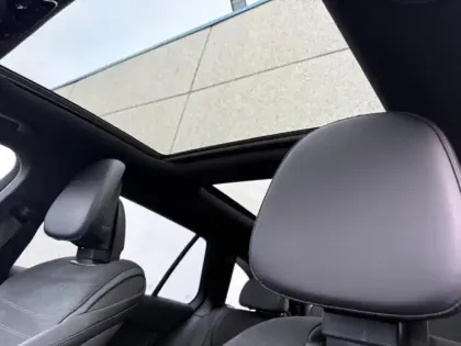 Photo 28 Mercedes Classe C 300 e Hybrid EQ AMG Line +