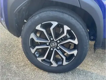 Photo 24 Toyota Yaris Hybride 1.5 HYBRID 116H DESIGN AUTO