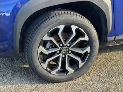 Photo 26 Toyota Yaris Hybride 1.5 HYBRID 116H DESIGN AUTO