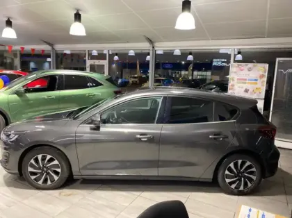 Photo 14 Ford Focus 1.0 EcoBoost mHEV 125ch Titanium X Business