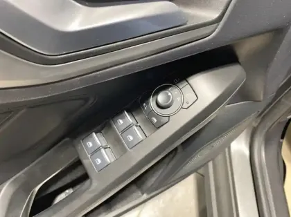 Photo 5 Ford Focus 1.0 EcoBoost mHEV 125ch Titanium X Business