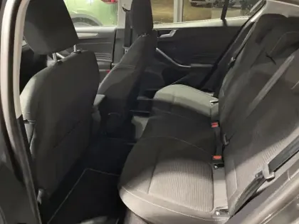 Photo 28 Ford Focus Gén. IV Ph2 Titanium X Business 5