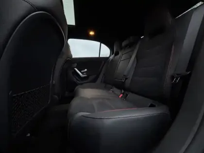 Photo 55 Mercedes Classe A 180 AMG Line