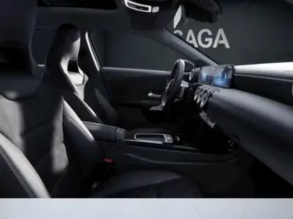 Photo 37 Mercedes Classe A 180 AMG Line