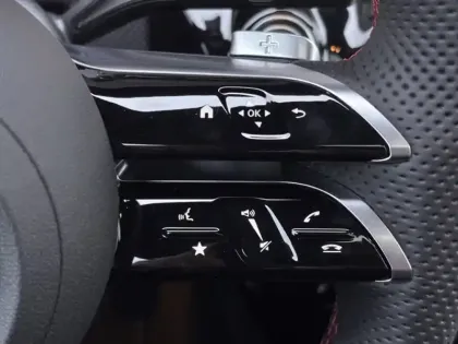 Photo 61 Mercedes Classe A 180 AMG Line