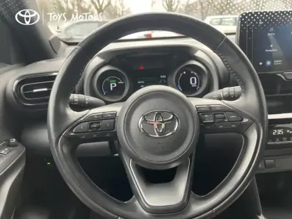 Photo 15 Toyota Yaris Hybride 116h Design