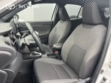 Photo 16 Toyota Yaris Hybride 116h Design