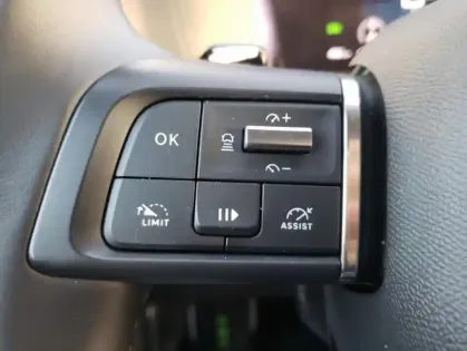 Photo 8 Citroën C4 III BlueHDi 130 S&S EAT8 Shine