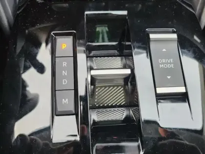 Photo 30 Citroën C4 III BlueHDi 130 S&S EAT8 Shine