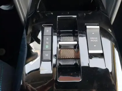 Photo 25 Citroën C4 III BlueHDi 130 S&S EAT8 Shine