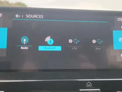 Photo 14 Citroën C4 III BlueHDi 130 S&S EAT8 Shine