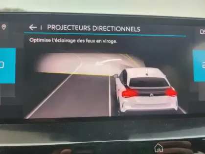 Photo 7 Citroën C4 III BlueHDi 130 S&S EAT8 Shine