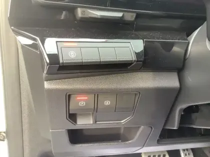 Photo 25 Renault Austral E-Tech full hybrid 200 GSR2 Techno esprit Alpine