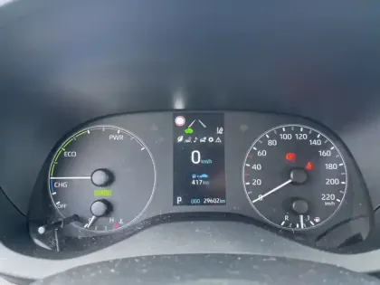 Photo 15 Toyota Yaris Hybride 116h Dynamic