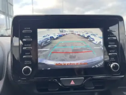 Photo 19 Toyota Yaris Hybride 116h Dynamic