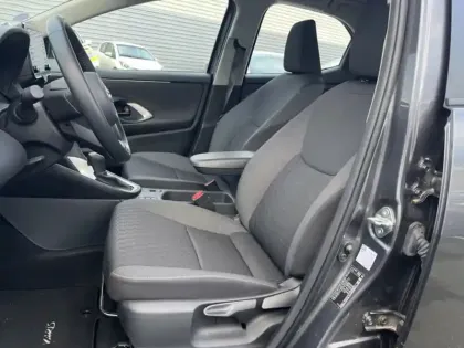 Photo 10 Toyota Yaris Hybride 116h Dynamic