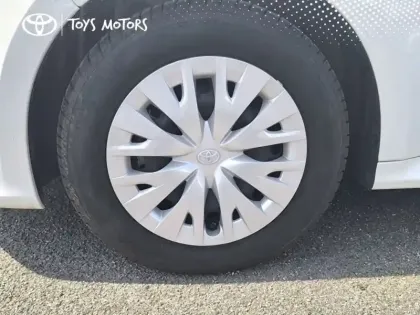 Photo 8 Toyota Yaris Hybride 116h Dynamic