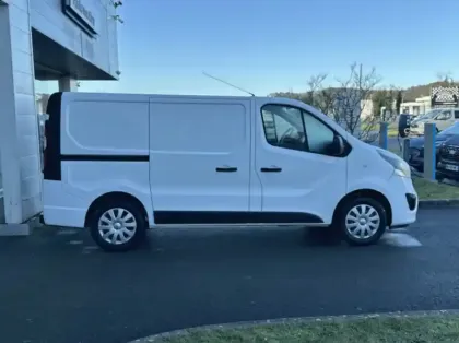 Photo 18 Opel Vivaro Gén. II Ph1 Pack Clim+ 4