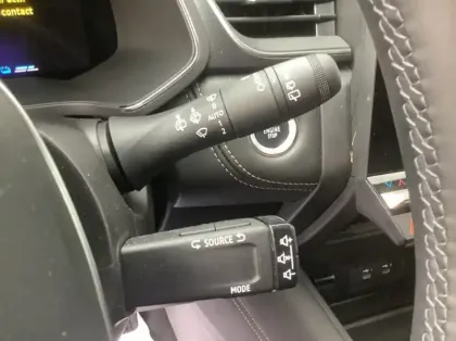 Photo 19 Renault Symbioz Nouveau E-Tech full hybrid 145 Iconic