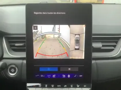 Photo 18 Renault Symbioz Nouveau E-Tech full hybrid 145 Iconic